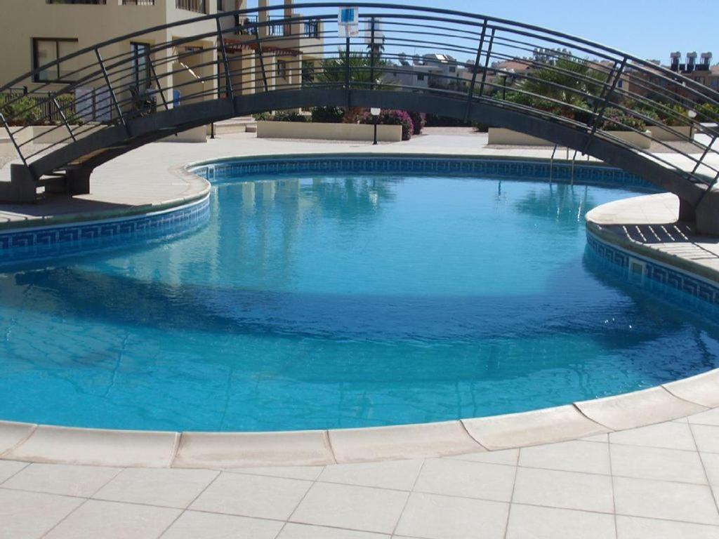 Beautiful 2-Bedroom Apartment - Great Location Paphos Eksteriør billede